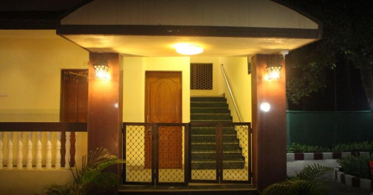 Madhuvan Farm Cottage อลีบาก ภายนอก รูปภาพ