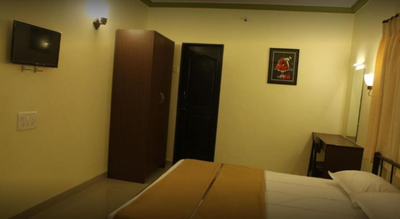 Madhuvan Farm Cottage อลีบาก ภายนอก รูปภาพ