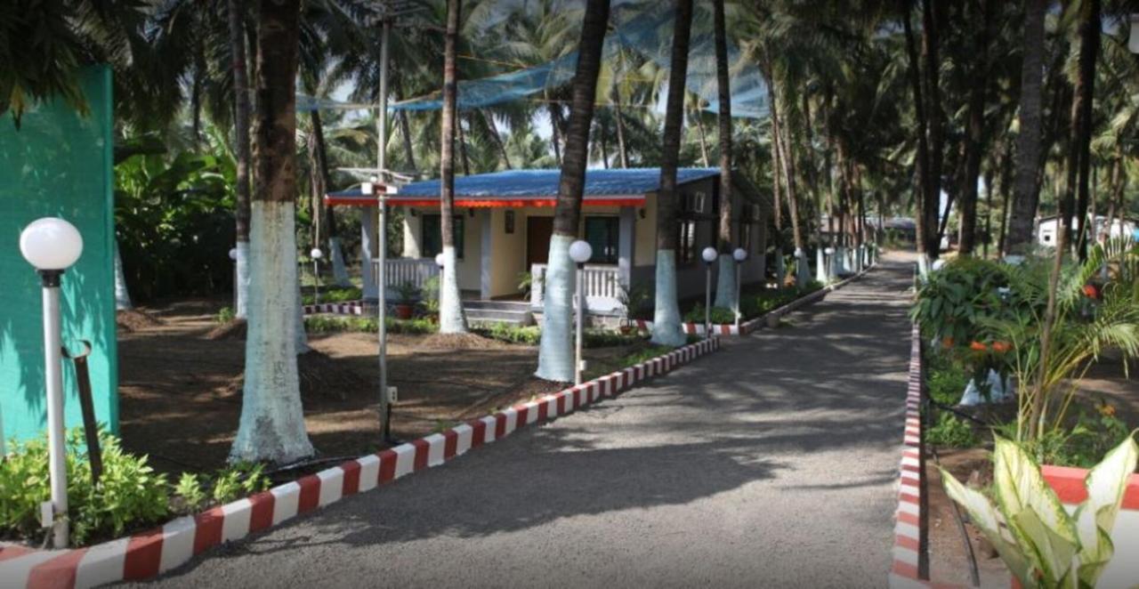 Madhuvan Farm Cottage อลีบาก ภายนอก รูปภาพ