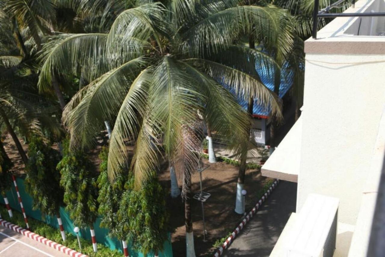 Madhuvan Farm Cottage อลีบาก ภายนอก รูปภาพ