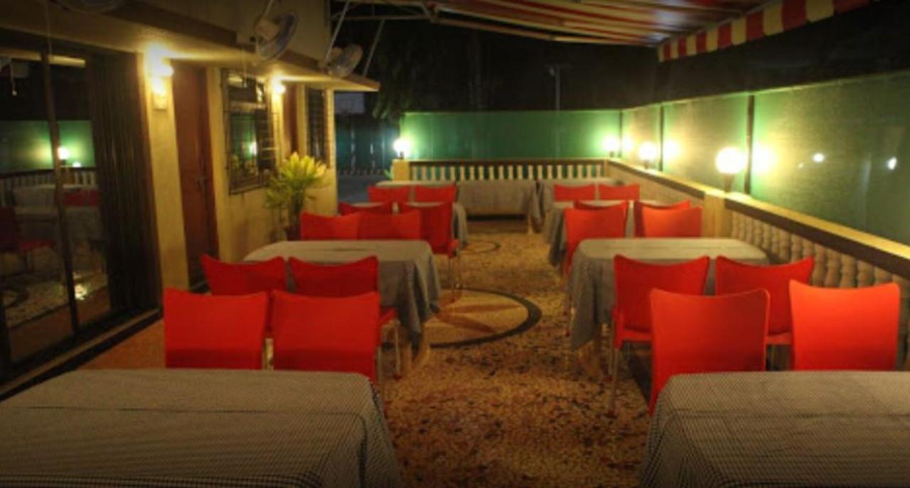 Madhuvan Farm Cottage อลีบาก ภายนอก รูปภาพ